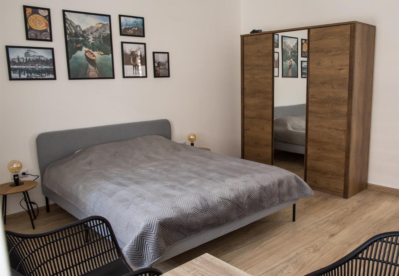 Apartamento Bolko Jawor Exterior foto
